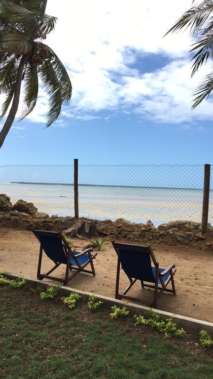 Upepo Garden Hotel Dar es Salaam Zewnętrze zdjęcie