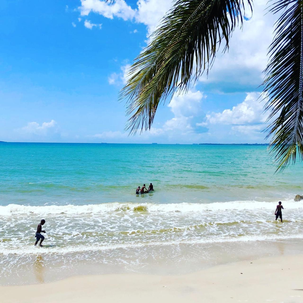 Upepo Garden Hotel Dar es Salaam Zewnętrze zdjęcie